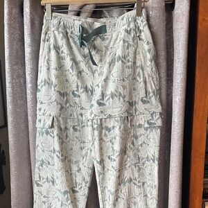 ATHLETA TREKKIE CONVERTIBLE FLORAL LACE HIKE PANTS IN ETHEREAL BLOOM
